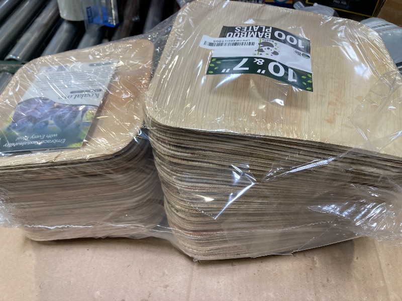 Photo 1 of Palm Leaf Plates Bamboo Paper Plate Disposable 10 Inch & 7 Inch Bulk Party Pack Eco Compostable Biodegradable Wooden Plates Best Alternative To Plastic Paper Plate (100 pc)
