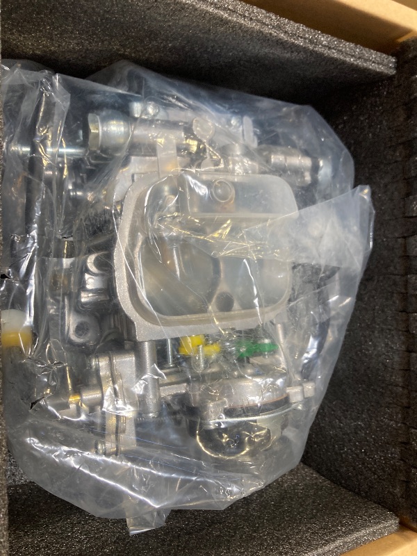 Photo 1 of Partol 22R Carburetor for Toyota Pickup Carburetor 1981-1987 TOY-505 TOY-507 2.4L Carburetor Carb, Automatic Choke (35290/2.4L 2366cc/C4036)