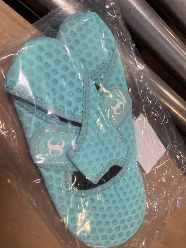 Photo 1 of 38/39---Women's Water Shoes Adult Beach Pool Swim Shoes Barefoot Aqua Socks Yoga Shoes for Women Summer Swimming Shoes Beach Water Sandals 