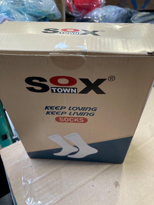 Photo 1 of SOX TOWN Unisex Cushioned Crew Training Athletic Socks Men & Women with Combed Cotton Moisture Wicking Breathable Performance(White L)