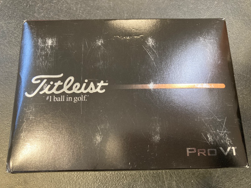 Photo 1 of Titleist Pro V1