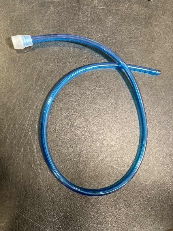 Photo 1 of Salomon SOFT RESERVOIR TUBE Running Hydration Accessories , Clear Blue, NS