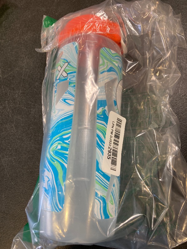 Photo 1 of Gatorade Gx, Marble White, 30 Oz