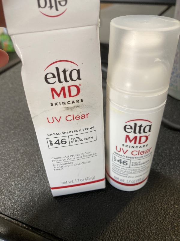 Photo 1 of EltaMD UV Clear Face Sunscreen SPF 46, Oil Free for Face with Zinc Oxide, Dermatologist Recommended Sunscreen Lotion, For Acne-Prone Sensitive Skin, 1.7 oz Pump