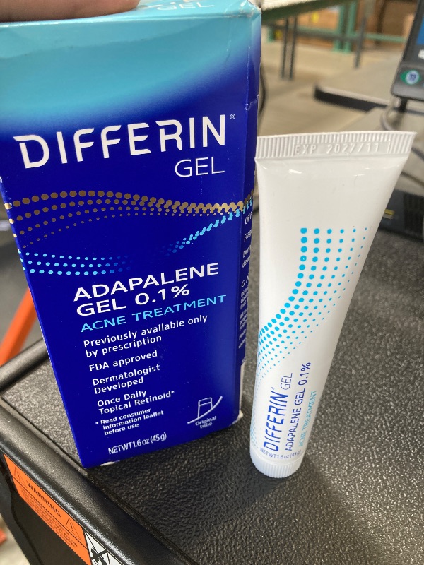 Photo 1 of Differin Acne Treatment Gel, 180 Day Supply, Retinoid Treatment for Face with 0.1% Adapalene, Gentle Skin Care for Acne Prone Sensitive Skin, 45g Tube
Exp 11/2027