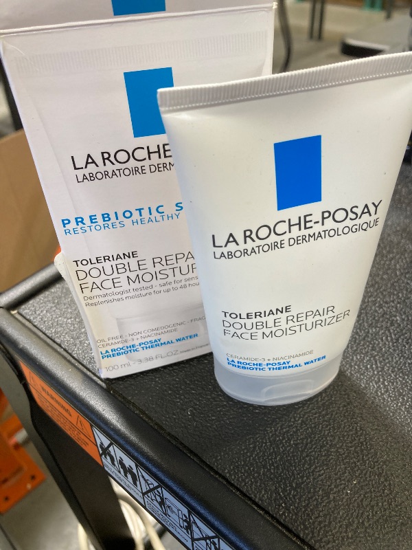 Photo 1 of La Roche-Posay Toleriane Double Repair Face Moisturizer, Daily Moisturizer Face Cream with Ceramide and Niacinamide for All Skin Types, Oil Free, Fragrance Free
Exp 07/2027