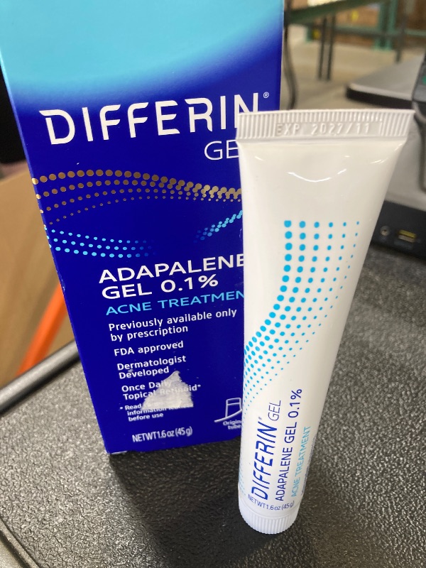 Photo 1 of Differin Acne Treatment Gel, 180 Day Supply, Retinoid Treatment for Face with 0.1% Adapalene, Gentle Skin Care for Acne Prone Sensitive Skin, 45g Tube