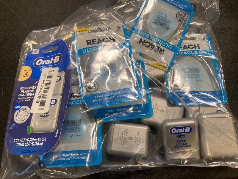 Photo 1 of Bundle of Oral-B Glide Pro-Health Deep Clean Dental Floss
--FINAL SALE - NO RETURNS--- 