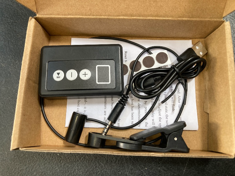 Photo 1 of BlissKiss BM1 Auto Clicker, Screen Device Automatic Tapper, Speed Adjustable Simulated Finger Clicking for Games, Live Broadcast, Reward Task, Tiktok USB-Type C (1 AUTO CLICKER with 1 CLICKING Head)