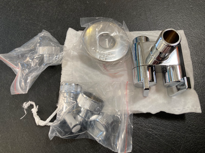 Photo 1 of SUBMARINE 1-In-2-Out Dual Control Valve, Angle Stop Valve for Washing Machine & Bathroom - 1/2'' Inlet and Outlet, 1/4 Turn Independent Control, With 3/4'' Adapter and Water Stop Needle