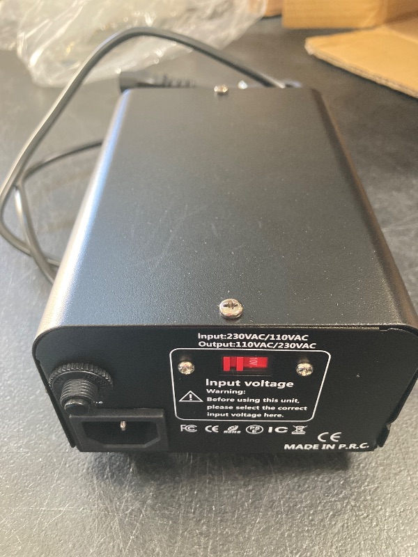 Photo 1 of Yinleader 2000W Voltage Converter Transformer(110V to 220V OR 220V to 110V) 2000 Watt Step Up/Down Converter 110/120 Volt - 220/240 Volt w/US Power Cord, Circuit Breaker Protection (VTUS-2000)