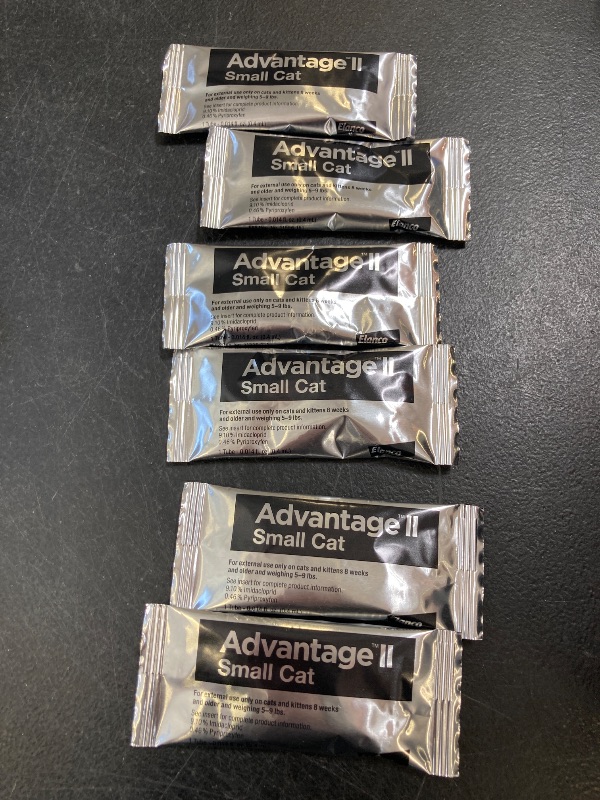 Photo 1 of Advantage II Small Cat Vet-Recommended Flea Treatment & Prevention | Cats 5-9 lbs. | 6-Month Supply