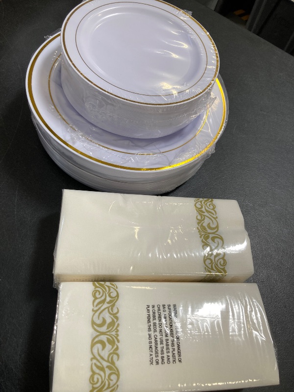 Photo 1 of bUCLA 350PCS Gold Plastic Dinnerware Set - Gold Disposable Dinnerware for 50 Guests, Includes 50 Dinner Plates, 50 Dessert Plates, 50 Forks, 50 Knives, 50 Spoons, 50 Cups & 50 Napkins for Party