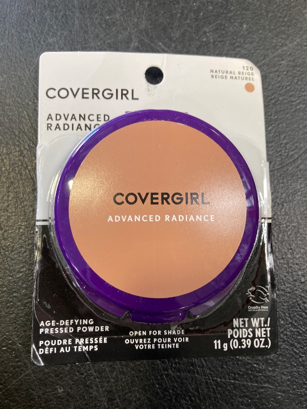 Photo 1 of COVERGIRL Advance Radiance Pressed Powder - 0.39oz