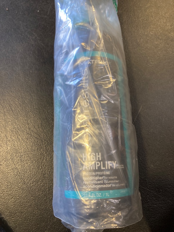 Photo 1 of Matrix High Amplify Volumizing Conditioner | Instant Lift, Lasting Volume & Strengthening | Silicone-Free | Boost Structure in Fine, Thin & Limp Hair | Salon Professional Conditioner