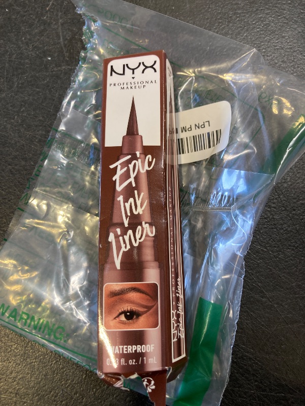 Photo 1 of NYX PROFESSIONAL MAKEUP Epic Ink Liner, Waterproof Liquid Eyeliner with Vegan Formula - Graham Cracker (Light Brown Matte)