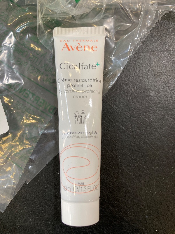 Photo 1 of Avène Cicalfate+ Restorative Protective Cream, postbiotic skincare for sensitive skin, helps restore skin barrier, face and body, safe for infants, children and adults, 1.3 Fl Oz