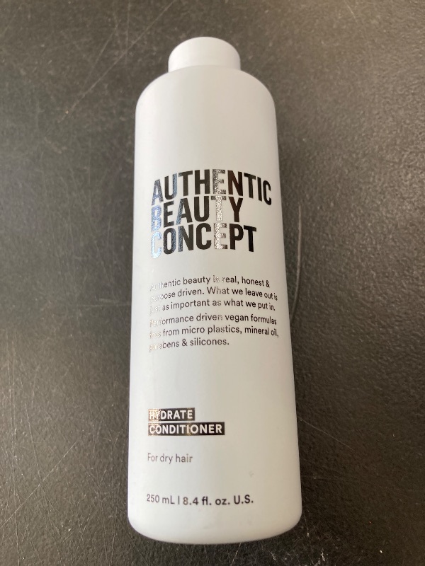 Photo 1 of Authentic Beauty Concept Hydrate Conditioner | Hydrating Conditioner For Normal To Dry or Curly Hair | Moisturizes & Revitalizes Dry Hair | Vegan & Cruelty-free | Silicone-free | 8.4 fl. oz.