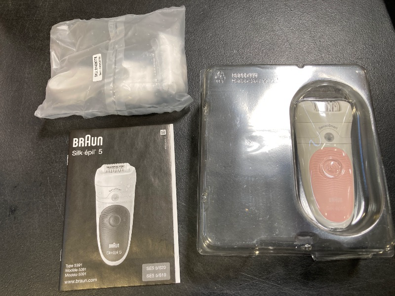 Photo 1 of Braun Epilator Silk-épil 5 5-620, Hair Removal Device, Epilator for Women, Shaver & Trimmer, Cordless, Rechargeable, Wet & Dry, 6 Piece Set