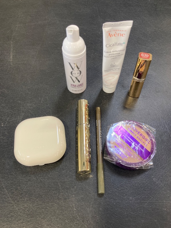 Photo 1 of Cutie! Beauty Bundle!
----Final Sale / No Returns ----