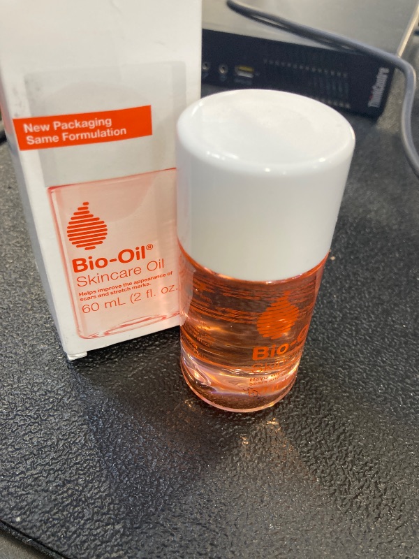 Photo 1 of Bio-Oil Skincare Body Oil Serum, Face and Body Moisturizer with Vitamin E & A, for Scars, Stretch Marks, Sensitive Skin, All Skin Types, Dermatologist Recommended, Non-Comedogenic, 2 Oz