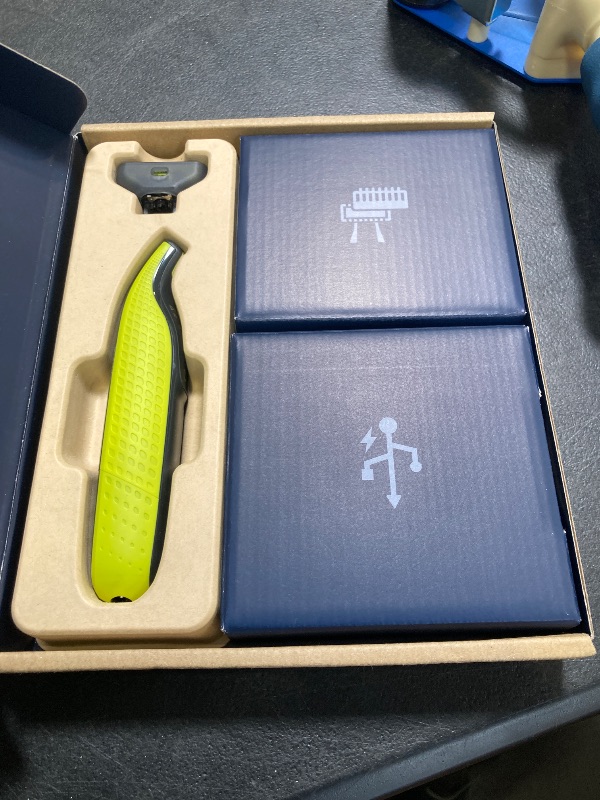 Photo 1 of Philips Norelco OneBlade 360 Hybrid Face, Electric Beard Trimmer and Shaver, with 360 Blade Technology, 1x 360 Blade for Face, 5in1 Adjustable Comb, Model QP2724/90