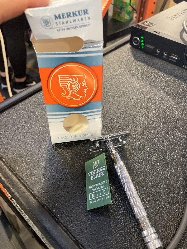 Photo 1 of MERKUR 23C Double Edge Safety Razor - Polished Chrome, Long Knurled Brass Handle, Made in Germany, Plastic-Free, Three Piece Design, Closed Comb, Straight Bar