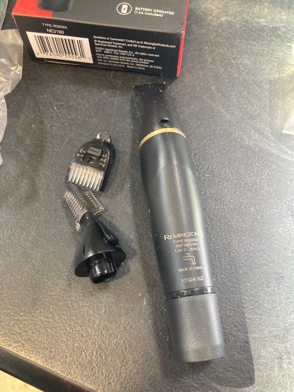 Photo 1 of Remington Ultimate Precision Detail Trimmer Black NE3160, Black/Gold, 1 Count