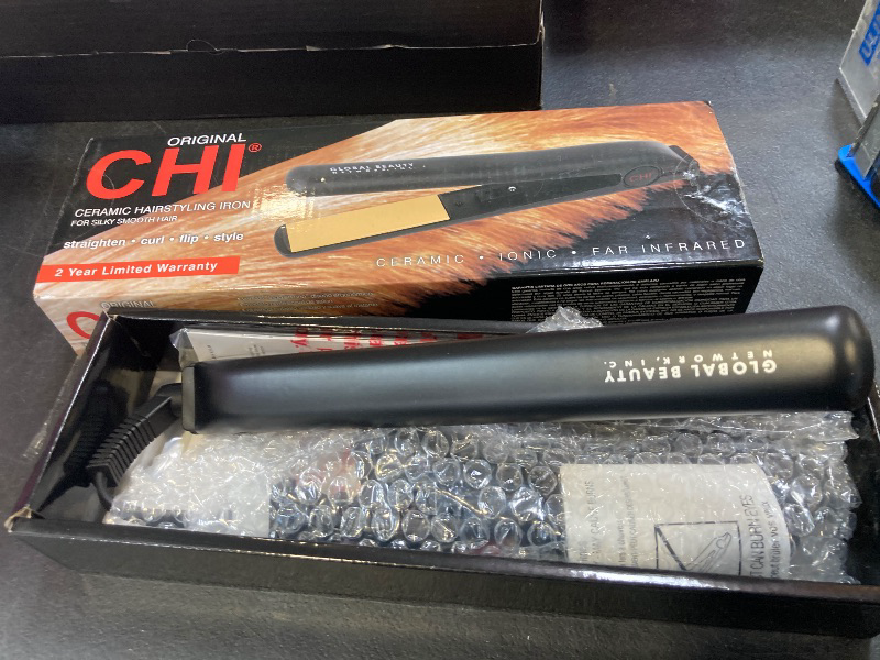 Photo 1 of CHI Original Ceramic Flat Iron, Hair Straightener For A Smooth Finish, Floating Plates, Quick Heat Up, Analog On/Off Switch, 1" Styling Tool, Black