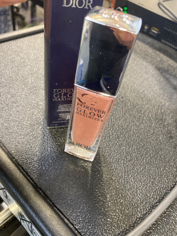 Photo 1 of Forever Glow Maximizer - Rosy by Christian Dior for Unisex - 0.37 oz Highlighter