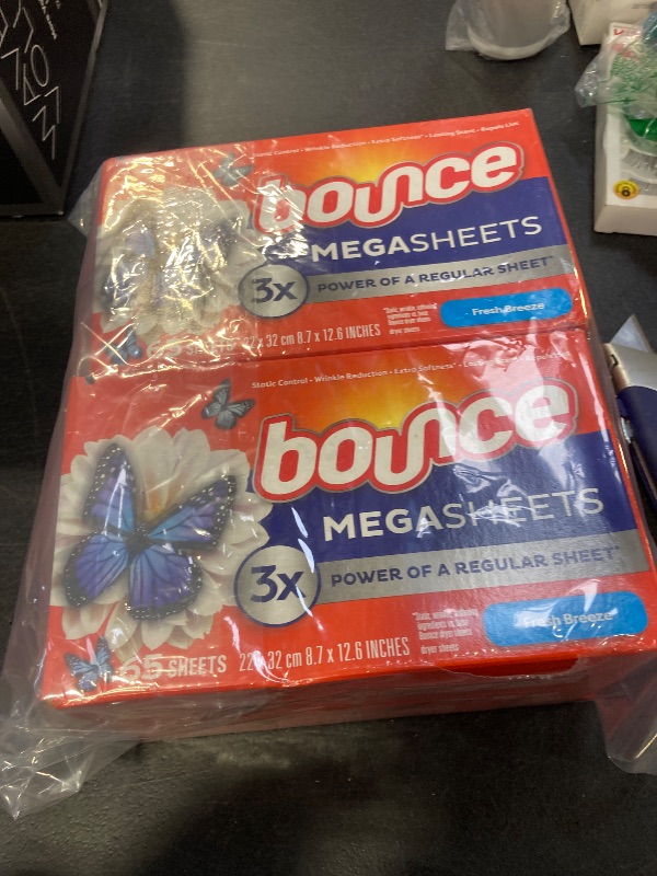 Photo 1 of Bounce Mega Dryer Sheets, Fresh Breeze, 130 Count (Packaging May Vary)