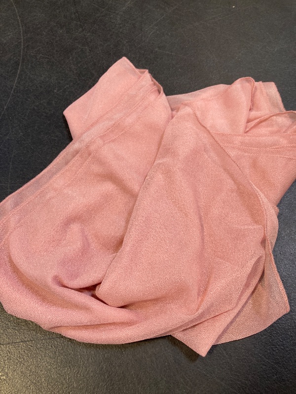 Photo 1 of RuiYok 1 Pack Dusty Rose Chiffon Table Runner 12 x 120 Inches Sheer Table Runner Romantic Table Cloth for Wedding Decor 10ft Tulle Table Runner Table Decorations for Birthday Party