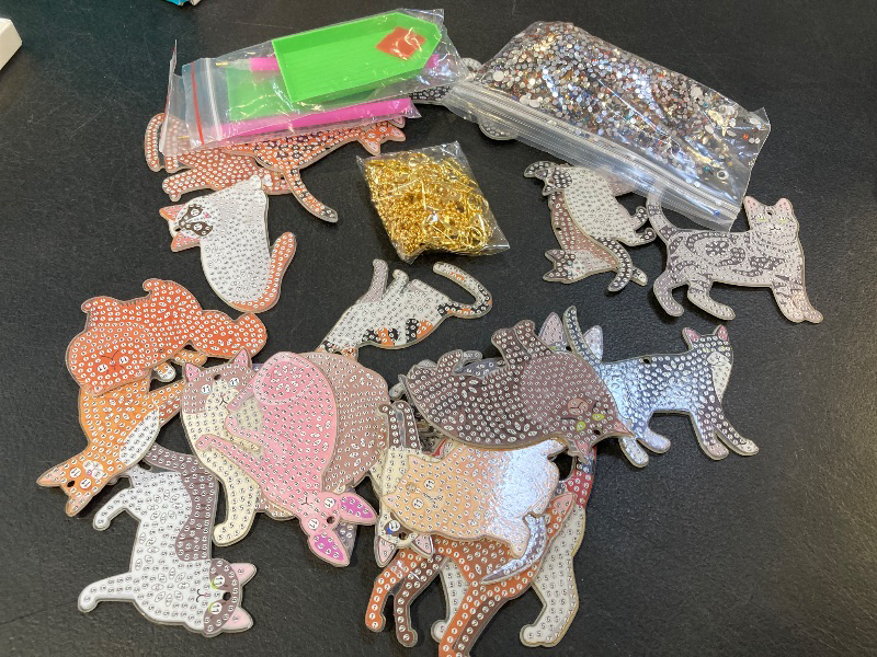 Photo 1 of Henoyso 24 Pcs Cat Diamond Painting Keychains Diamond Art Key Chains DIY 5d Double Sided Drill Kit Painting Ornaments Set for Adult Art Craft Supplies Gift Accessories