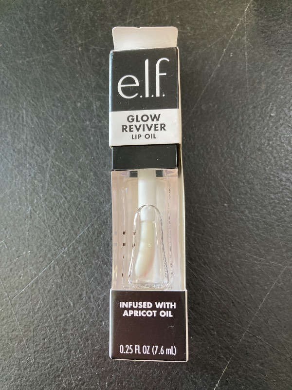 Photo 1 of e.l.f. Glow Reviver Lip Oil, Nourishing Tinted Lip Oil For A High-shine Finish, Infused With Jojoba Oil, Vegan & Cruelty-free, Crystal Clear