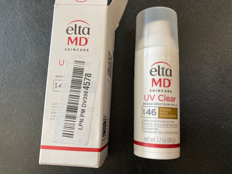 Photo 2 of EltaMD UV Clear Tinted Sunscreen for Face, SPF 46 with Zinc Oxide, Oil-Free, Dermatologist Recommended, For Acne-Prone Sensitive Skin, 1.7 oz