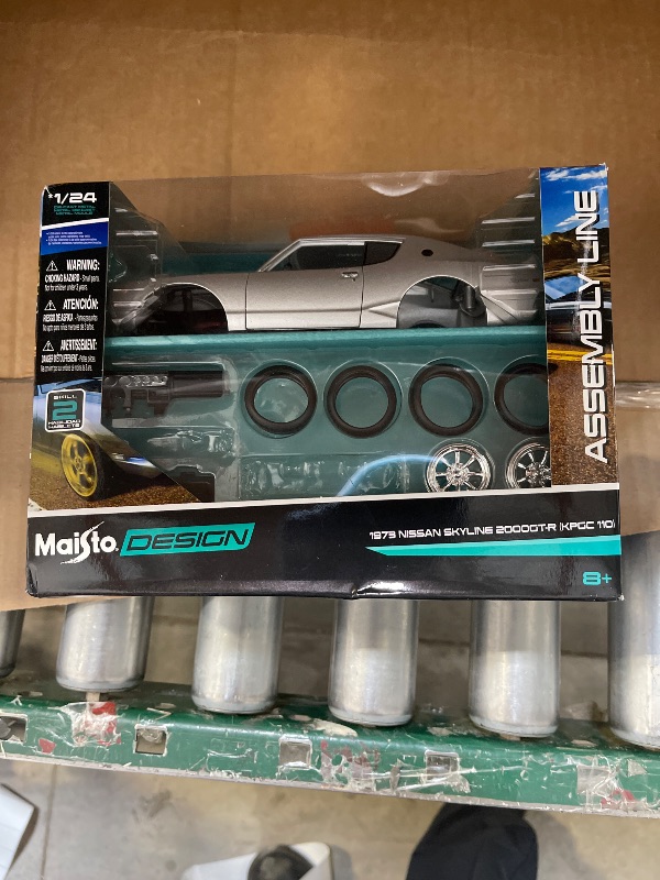 Photo 1 of 1:24 Maisto Design Assembly Line 1973 Nissan Skyline 2000GT-R