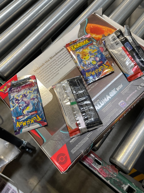 Photo 1 of Pokémon TCG: Bloodmoon Ursaluna ex Box