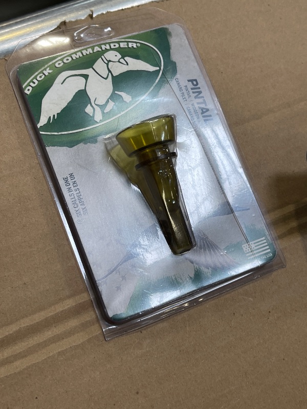 Photo 1 of Duck Commander 6 in 1 Pintail/Widgeon Duck Call , Yellow