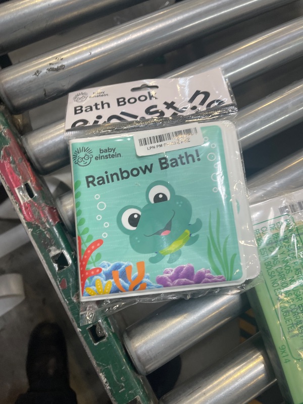 Photo 1 of Baby Einstein - Rainbow Bath! Waterproof Bath Book / Bath Toy - PI Kids