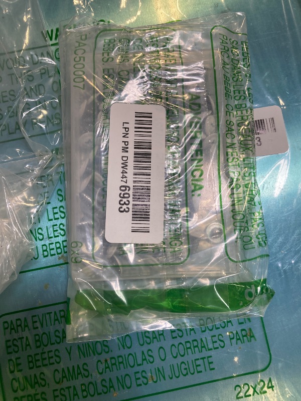 Photo 1 of #8 x 1/2" Truss Head Fast Self Tapping Screws, Alloy Steel Wood Screws, White Head, 100 PCS