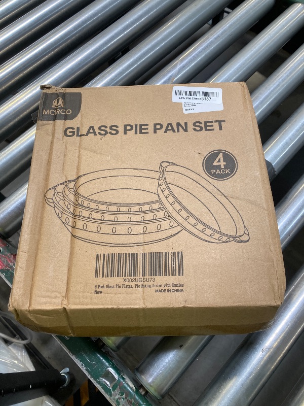Photo 1 of 4 Packs Glass Pie Plates, MCIRCO Deep Pie Pans Set (7"/8"/9"/10"), Pie Baking Dishes with Handles for Baking and Serving, Clear