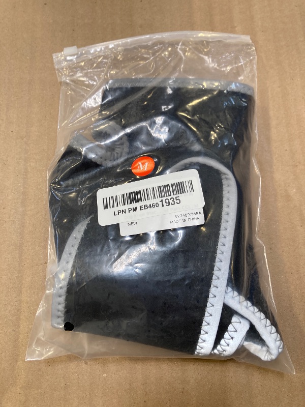 Photo 1 of Dog Knee Brace for Torn ACL Front Leg, Dog Knee Braces with Cruciate Ligament Injuries Rear Legs or Front Legs, Dog Knee Wrap for Luxating Patella, Leg Dysplasia, Help Relief Pain CCL, M