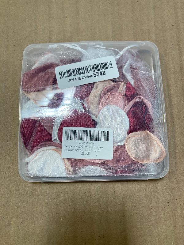 Photo 1 of GemJelry 200Pcs Large Silk Rose Petals Artificial Scatter Flower Petals with Gift Box for Bridal Shower Romantic Night Wedding Aisle Reception Table Centerpieces Decor