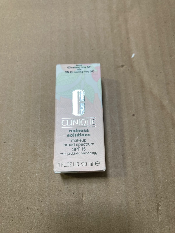 Photo 1 of Clinique Redness Solutions Liquid Foundation Makeup Broad Spectrum SPF 15 With Probiotic Technology | Covers Redness + Appropriate For Skin With Rosacea, Calming Ivory, 1 Fl Oz