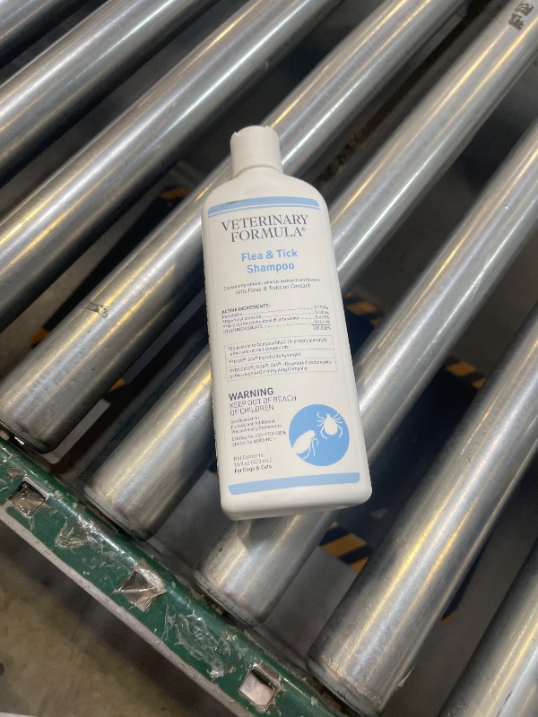 Photo 1 of Veterinary Formula Flea and Tick Shampoo for Dogs and Cats, 16 oz
