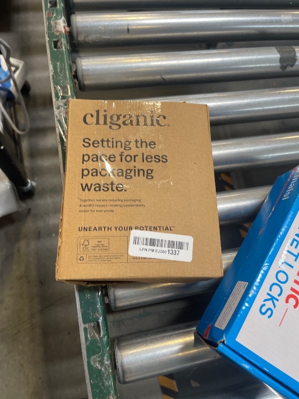 Photo 1 of Cliganic Organic Cotton Rounds (300 Count) Makeup Remover Pads, Hypoallergenic, Lint-Free | 100% Pure Cotton (Packaging May Vary)