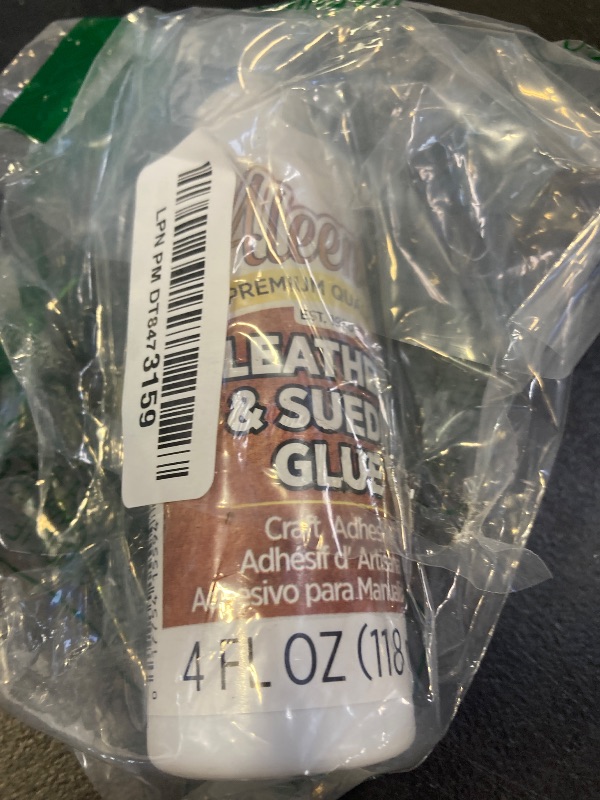 Photo 1 of Aleene's15594 Leather & Suede Glue 4oz