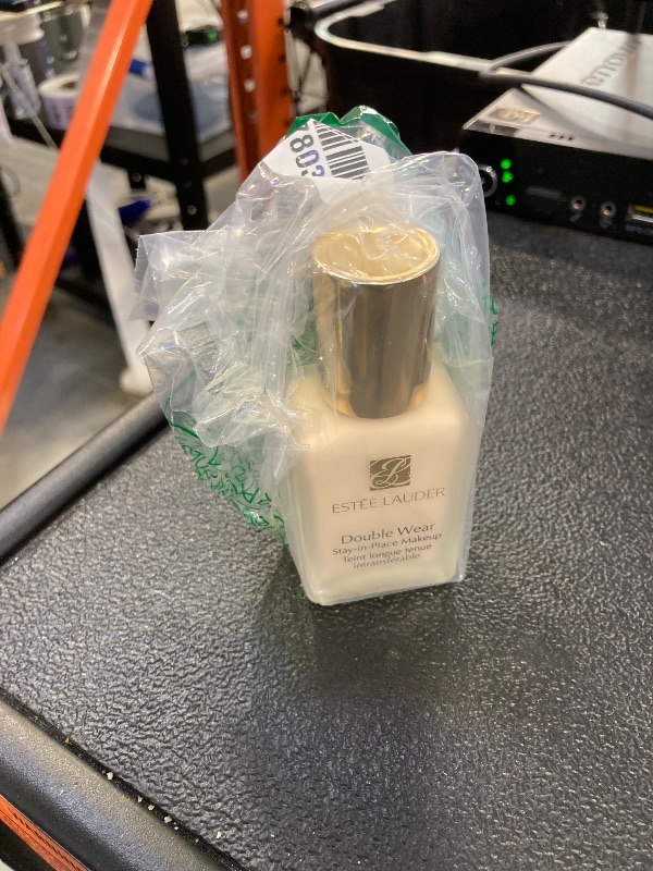 Photo 1 of Estée Lauder Double Wear Stay-in-Place 24-Hour Long-Wear Matte Foundation Makeup, 1 Fl Oz, 0N1 Alabaster