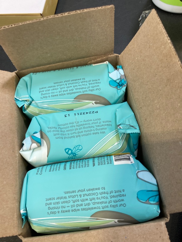 Photo 1 of Burt's Bees Coconut & Lotus Face Wipes, for All Skin Types, Micellar Makeup Remover & Facial Cleansing Towelettes, 30 Ct. (3-Pack)