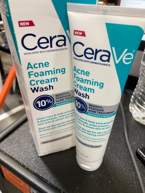 Photo 1 of CeraVe Acne Foaming Cream Wash, Gentle Face and Body Cleanser with Benzoyl Peroxide 10%, Hyaluronic Acid, and Niacinamide, 10% Benzoyl Peroxide Treatment Clears Pimples and Blackheads 5 Oz